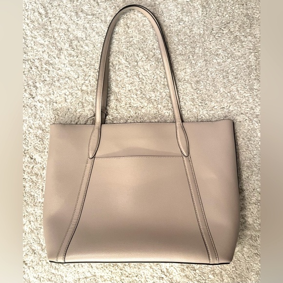 Kate Spade New York | Cara Refined Grain Leather Large Tote Bag in Warm Taupe - Picture 3 of 9